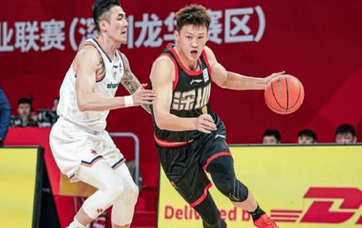 开云权威入口-深圳分享今日赛场精彩图集：主场战胜上海，终结对手九连胜