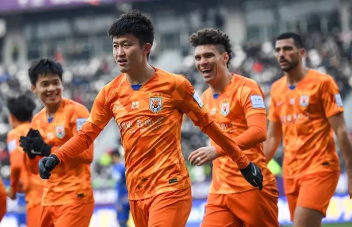 开云官方平台-德尔加多已开始跟着鲁能冬训！未来是否能留队，具体看他表现