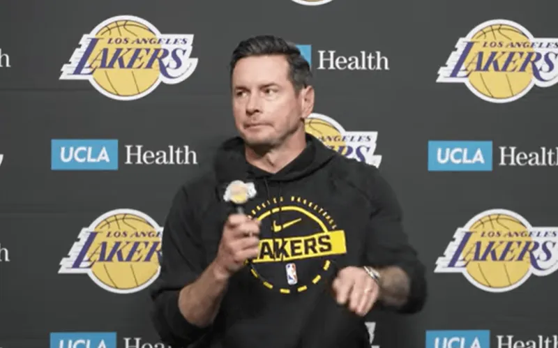 开云品牌-雷迪克：造犯规是能力体现，乔丹科比场均罚球都是10次以上